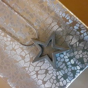 PEWTER STAR CHARM NECKLACE